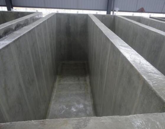 污水池聚脲防腐噴涂